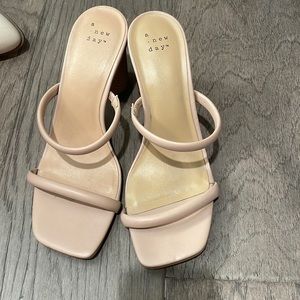 Target summer heel